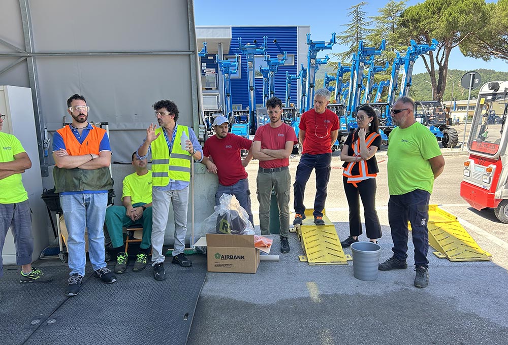 formazione costruita sul campo insieme ad Airbank